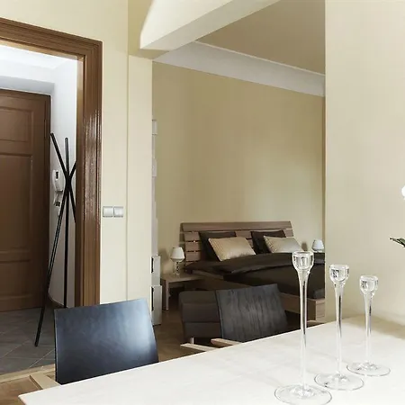 3 Epoques By Adrez Apartment *