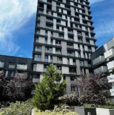 Garden Tower - Zimni Zahrada Prague