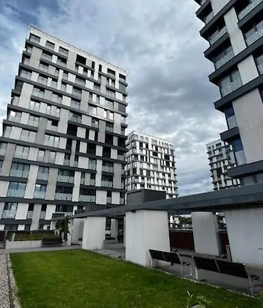 Garden Tower - Zimni Zahrada Apartment