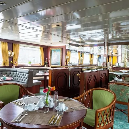 Botel River Koenigstein Praag