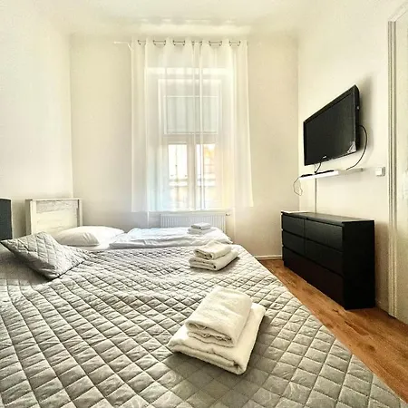 Casa Italia Apartahotel Praga