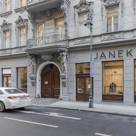 Superior Near Dlouha Street * Prague