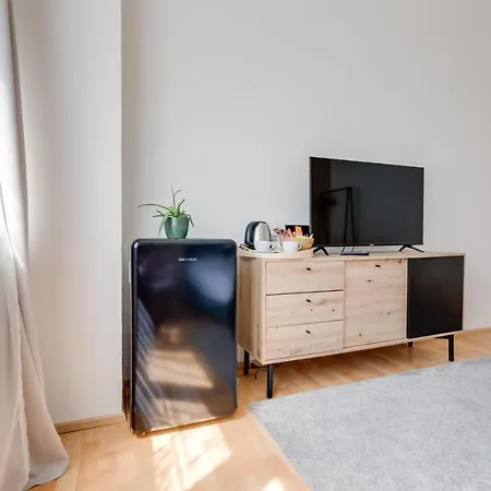 Riben House Aparthotel *