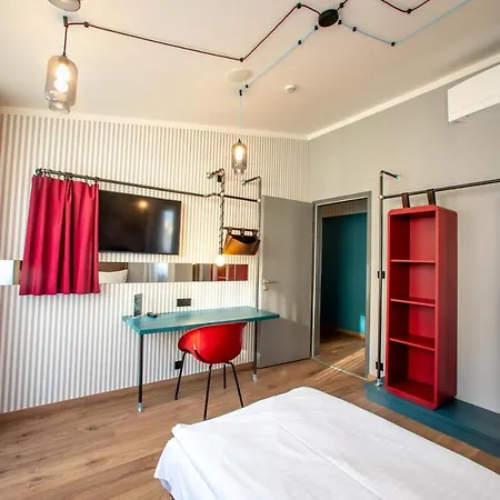 Miss Sophie's Downtown Hotel 4*