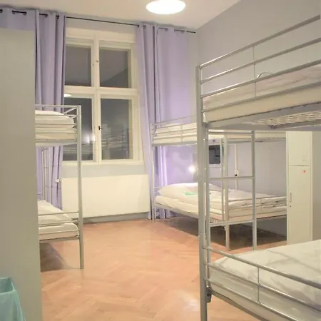 Auberge de jeunesse Globe Adults Only
