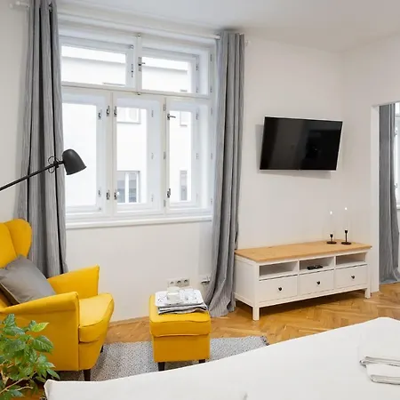 Apartment Veleslavin