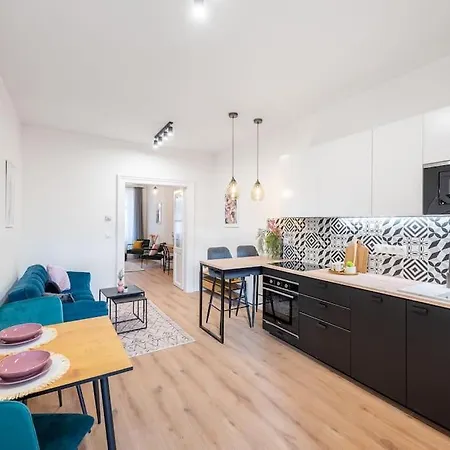 Sweet Cozy Close To Mala Strana Apartment Prague