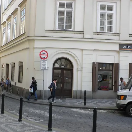 Apartment Paradise Michalska Prague