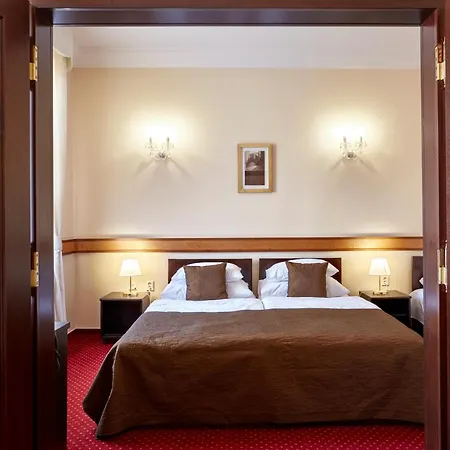 Fleur De Lis Szálloda 4*