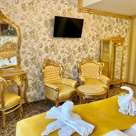 Hotell Liliova Old Town 4*