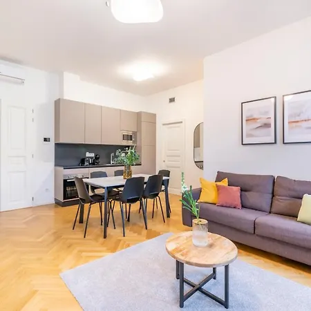 Apartmanhotel Petrin Tower Prága