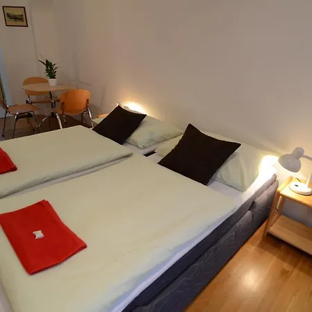 Karlin Apartman *