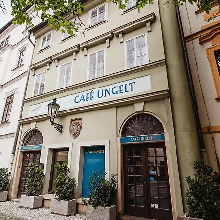 U Modreho Orla - At The Blue Eagle Gasthof