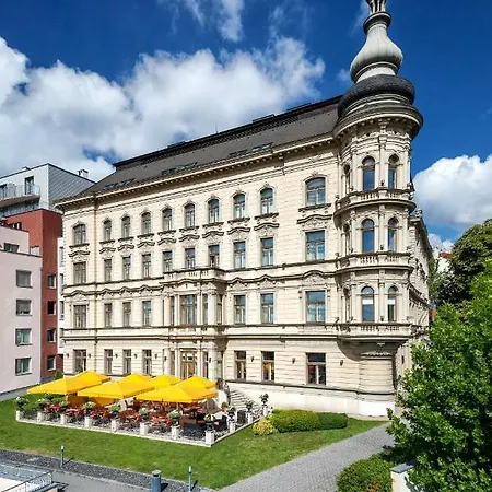 Le Palais Art 5*