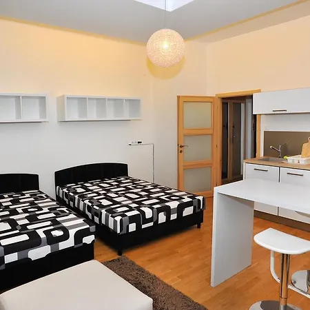 Near The Old Town Square Apartment Prague