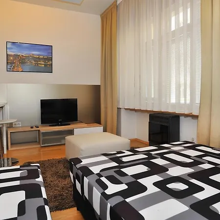 Apartment Near The Old Town Square Prague