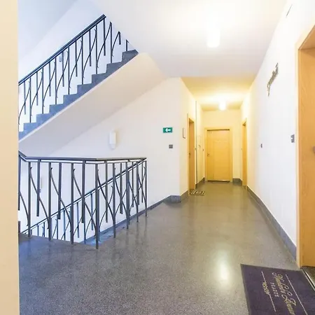 Charles Bridge Tower / Castle View Appartement