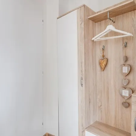 아파트 Modern, Bright And Spacious 프라하