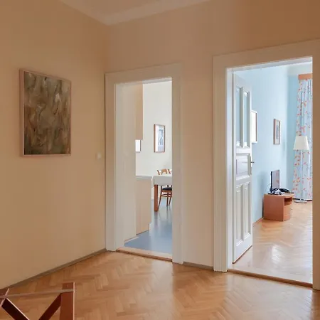 Sibelius Aparthotel 3*