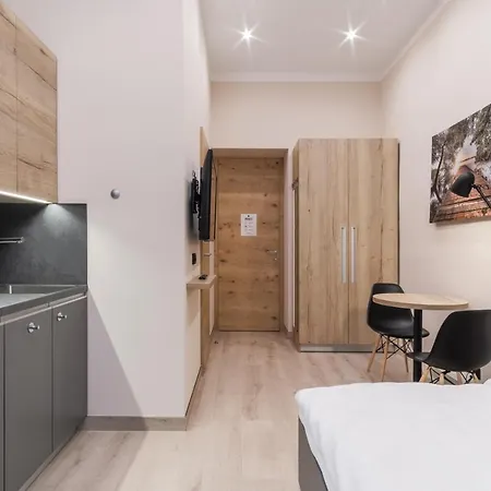 Apartment Days - Modern - 7 Min Wenceslas Square