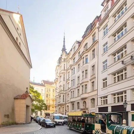 Daire Luxury On Old Town Square *
