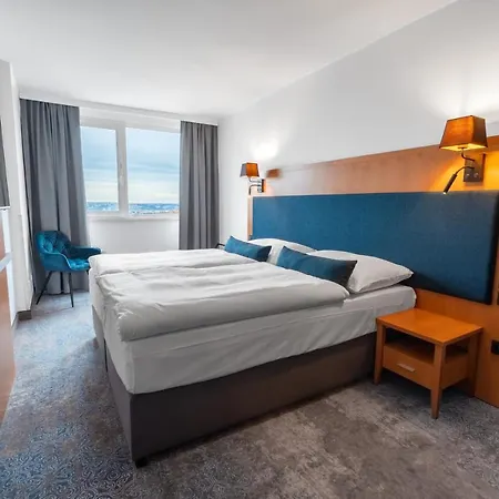 Orea Pyramida 4* Praga