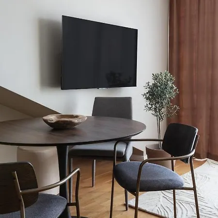 Turnkey I Angelo Roma * Prague