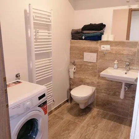 Apartament Brand New #51 With Free Secure Parking In The Center Praga