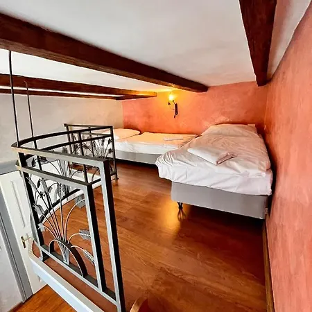 Casa Italia Apartmanhotel 3*