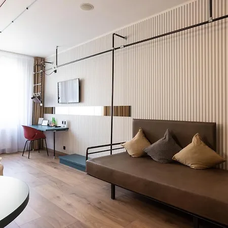 Miss Sophie's Downtown Hotel