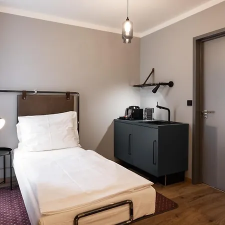Miss Sophie's Downtown Hotel