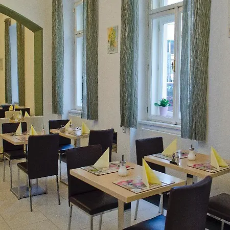 Pav Hotel Prague