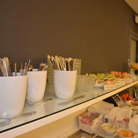Hotel Pure White Prague