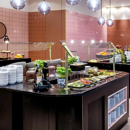 Vienna House By Wyndham Diplomat 4* Prag