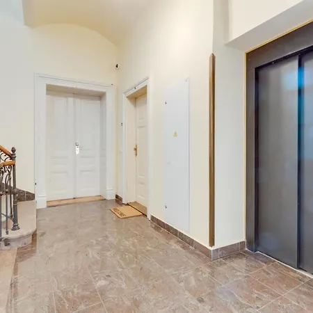 Wenceslass Square Royal Appartement Prague