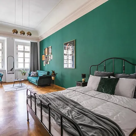 Daire New Stylish 3 Bedrooms In Mala Strana - N2nd Prag