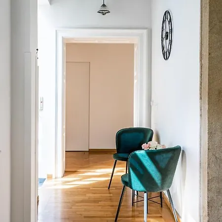 Daire New Stylish 3 Bedrooms In Mala Strana - N2nd
