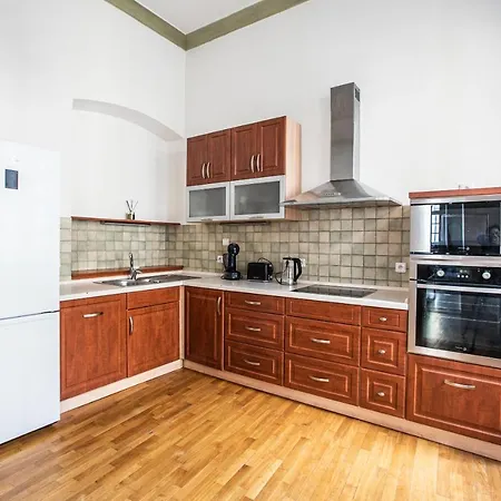 New Stylish 3 Bedrooms In Mala Strana - N2nd * Prag