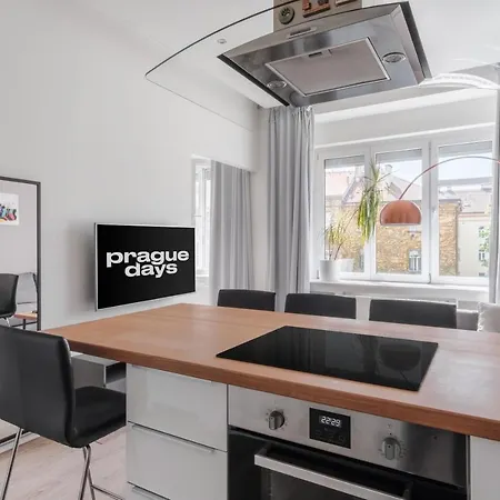 Days - Minimalist Flat - Trendy Karlin Prague