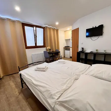 Casa Italia 3* Prága