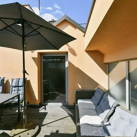 Luxury Penthouse With Sauna, Terrace, 250m2, 5bdrm, 3bthrm *