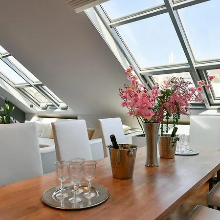 Apartment Luxury Penthouse With Sauna, Terrace, 250m2, 5bdrm, 3bthrm