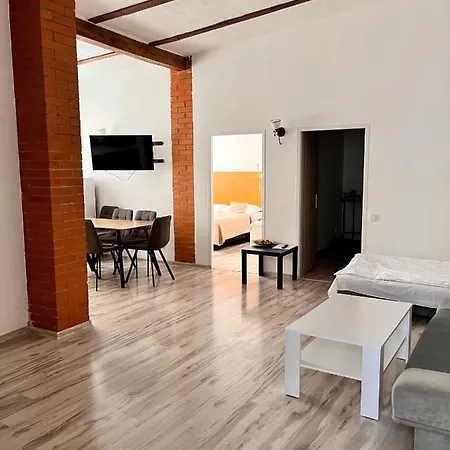 Casa Italia Apartmanhotel 3*