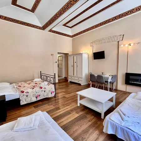 Casa Italia Apartahotel Praga