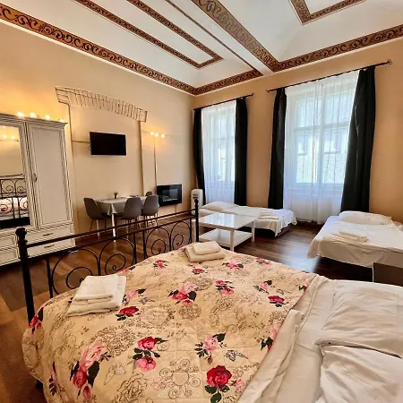 Casa Italia Apartahotel 3*