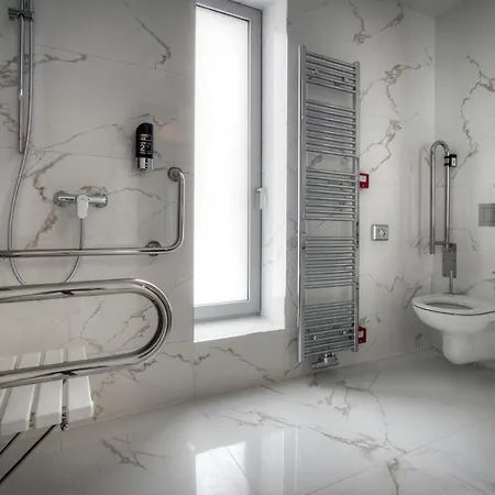 Otel Essence 4*