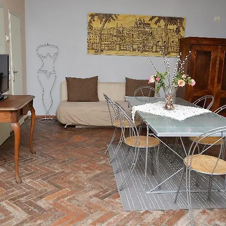 Casa Italia Apartmanhotel 3*