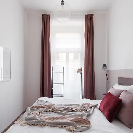 Mizu House By Days Praga