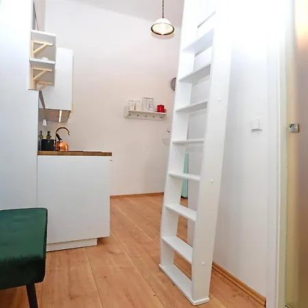 Appartement Lovely Little Cosy In *