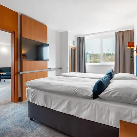 Orea Pyramida Hotell 4*